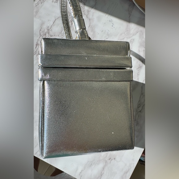 Harry Levine HL USA Silver Vintage Box Purse - Picture 10 of 16